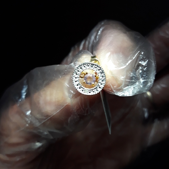 Natural Amethyst and Diamond Studs 010 - Picture 3 of 3